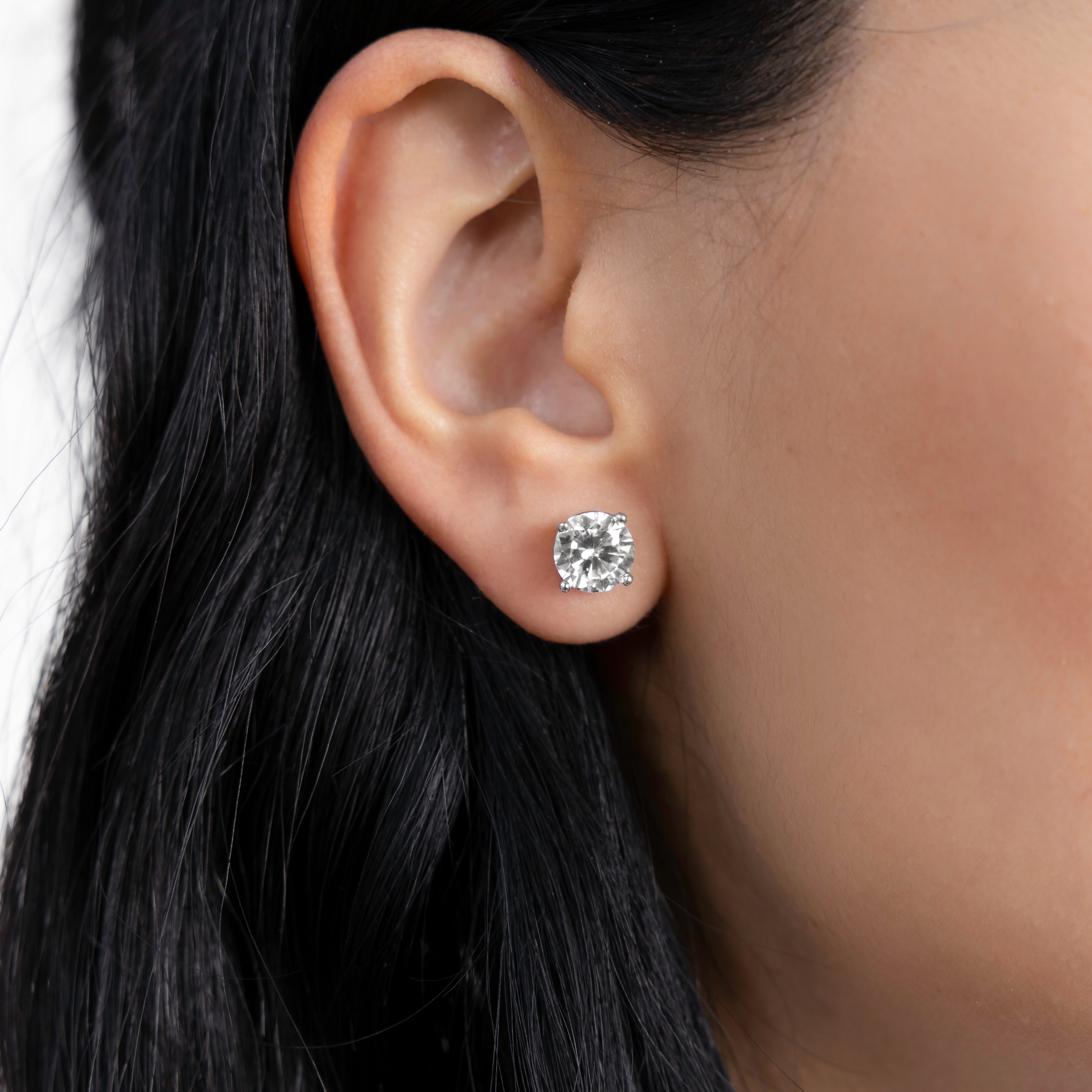 Demi-Fine 8mm Round Solitaire Stud Earrings – Silver