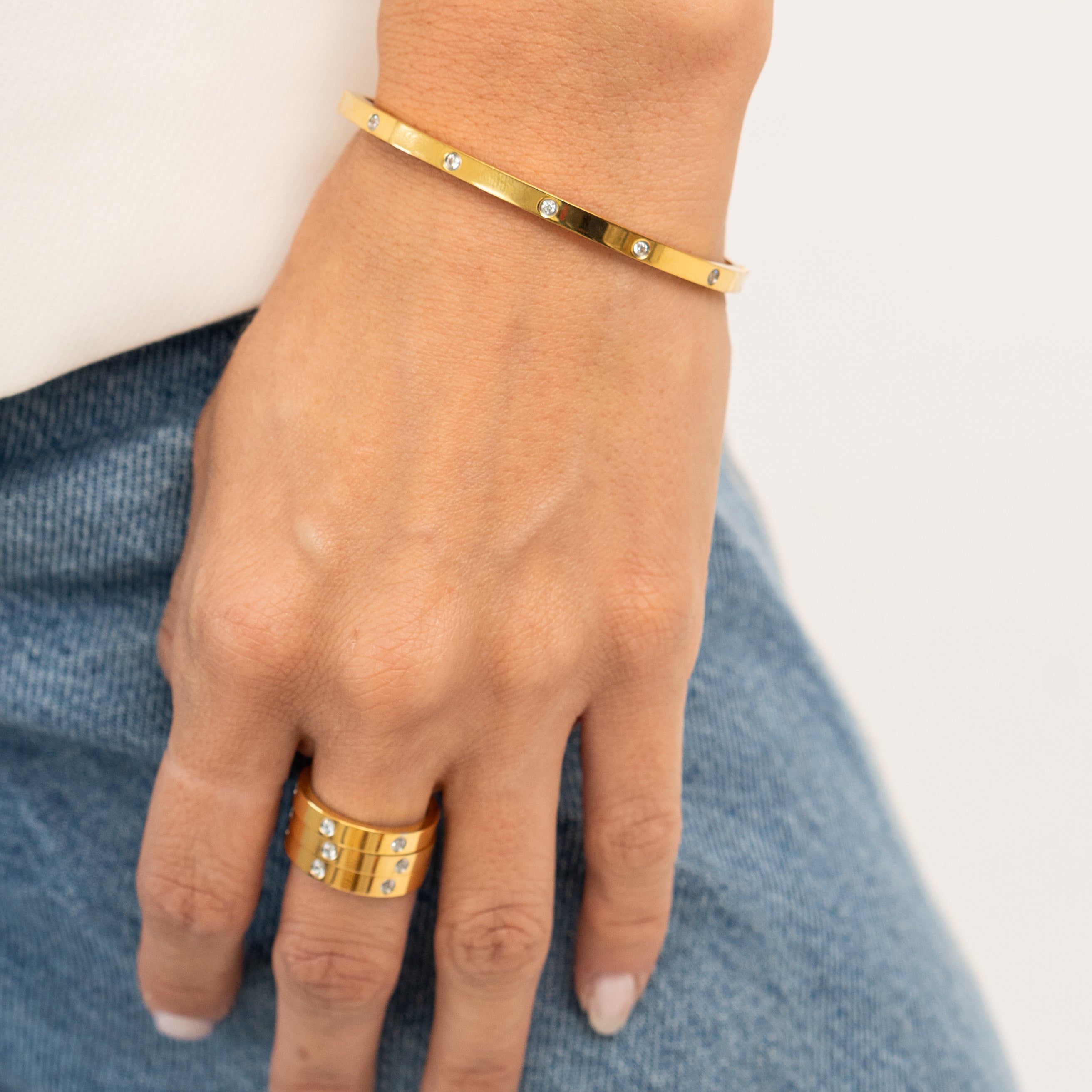 Waterproof Gold Diamond Bangle
