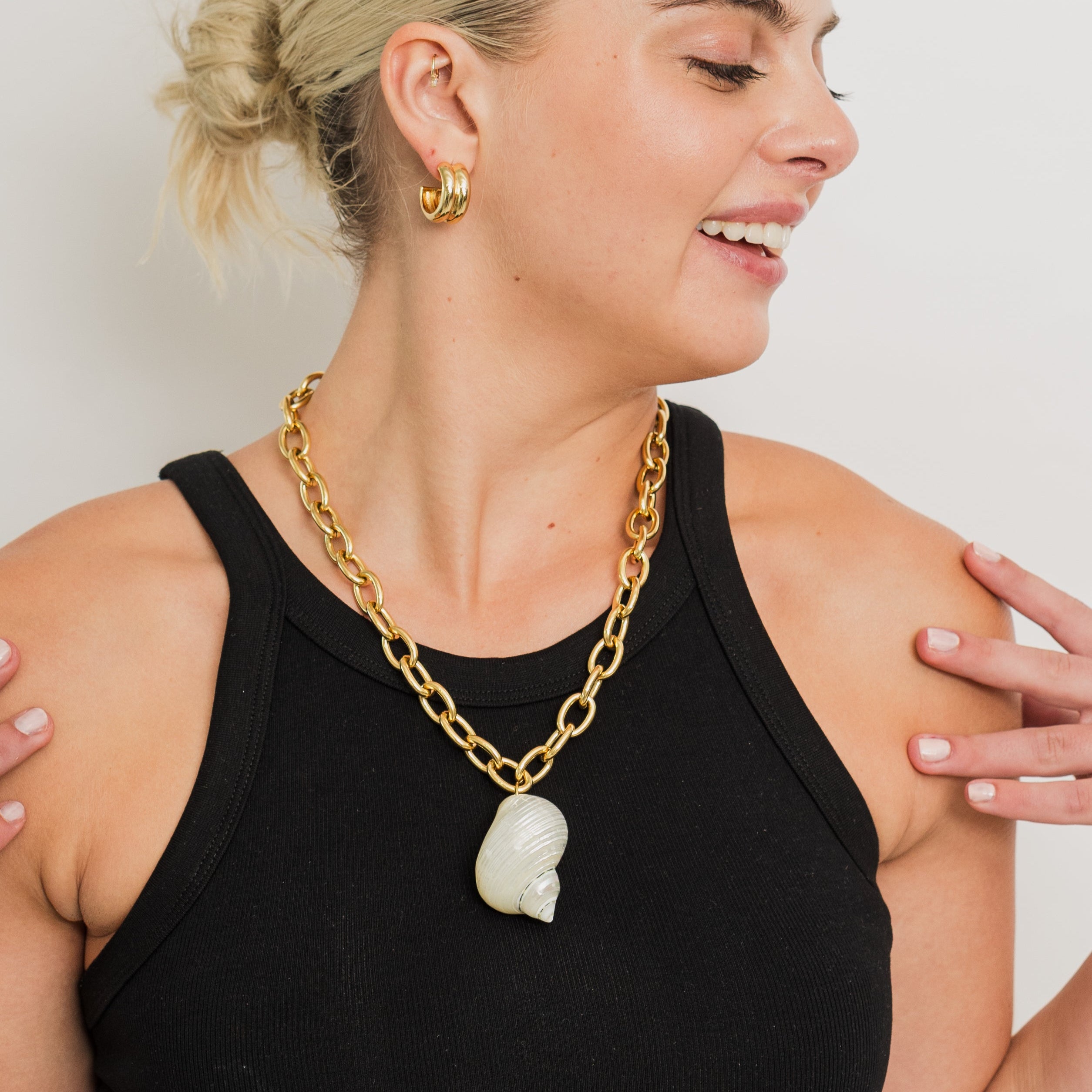 Shell Necklace