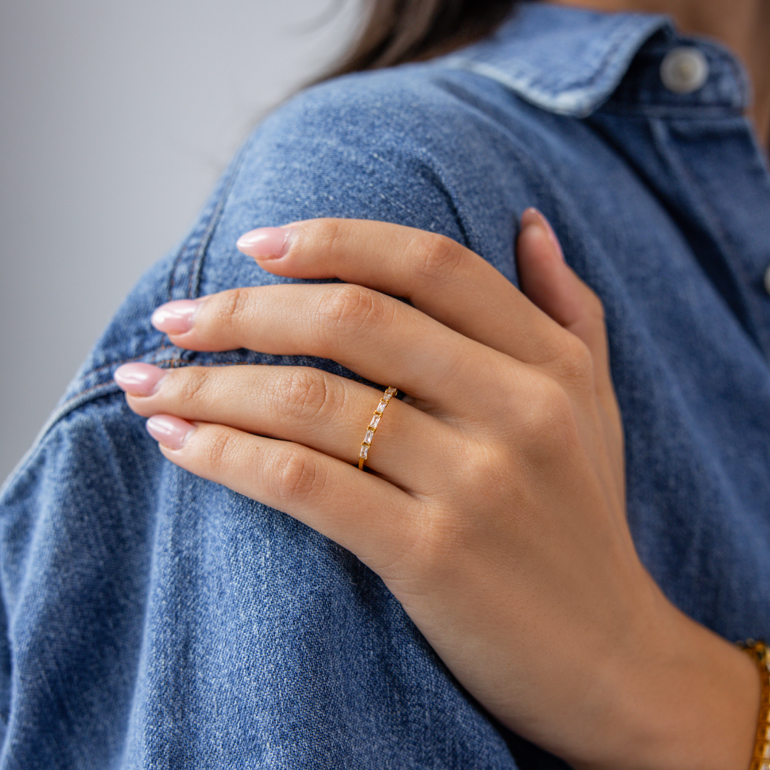 18K Gold Slim Baguette Tennis Ring